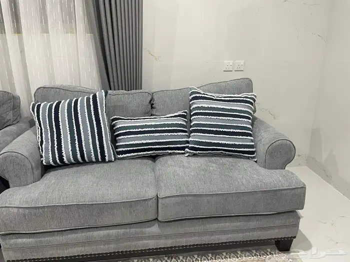 للبيع اثاث كنبات 5 الف ريال 4