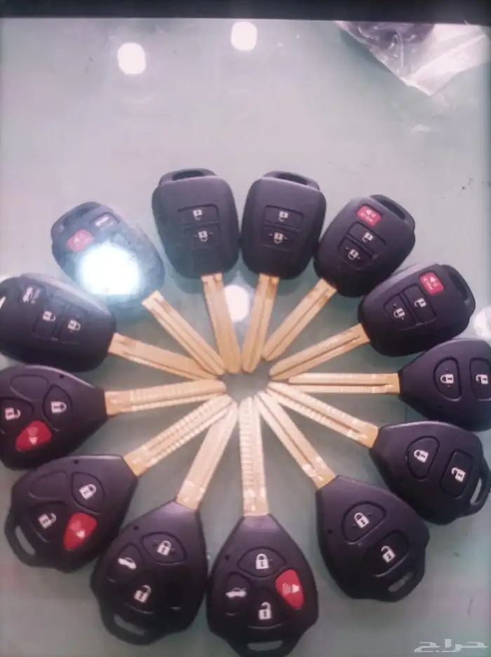 فني مفاتيح سيارات الرياض 0