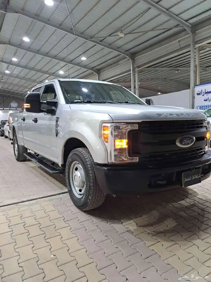 فورد الف 350 الموديل 2019 3