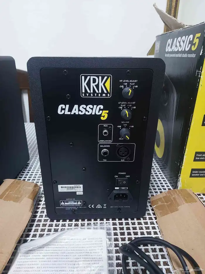 سماعات استديو احترافية moniter ماركة KRK 1