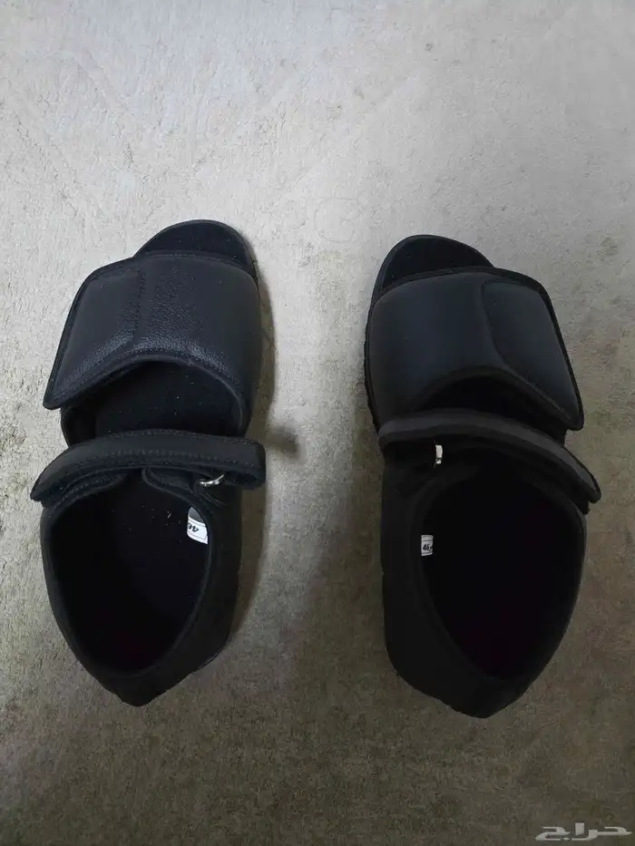 للبيع صندل طبي 4
