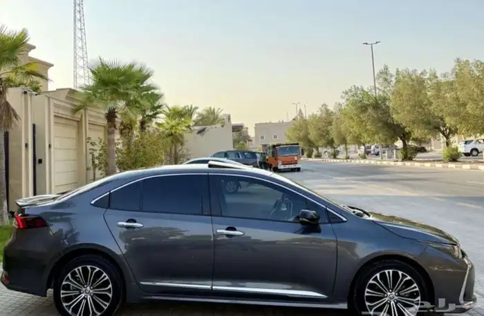 تويوتا كورولا فل كامل 2021 9
