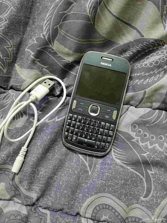 Nokia 302 4