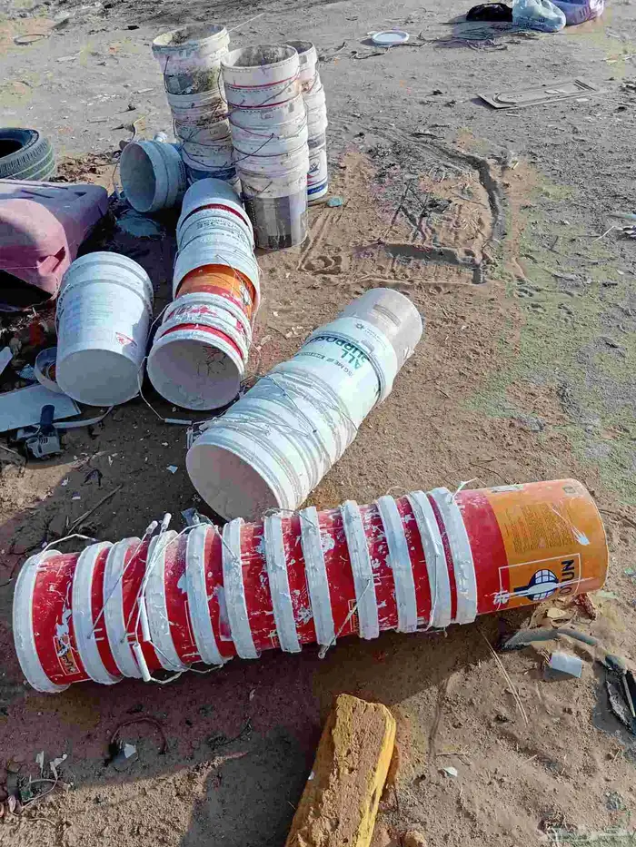 سطول بوية بلاستيك نظيف اكثر من 250 سطل 1