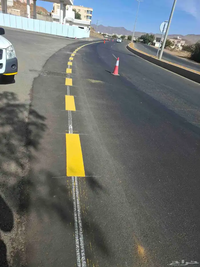 أعمال تخطيط الطرق ومواقف السيارات ومحطات البترول 5