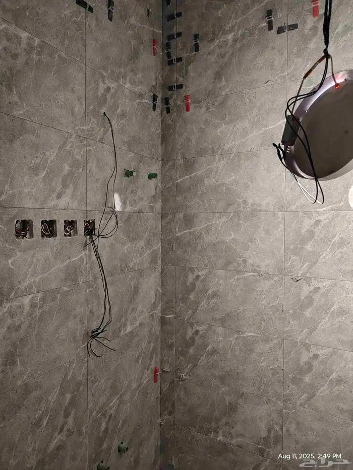 Pakistani Tiles fixer 7