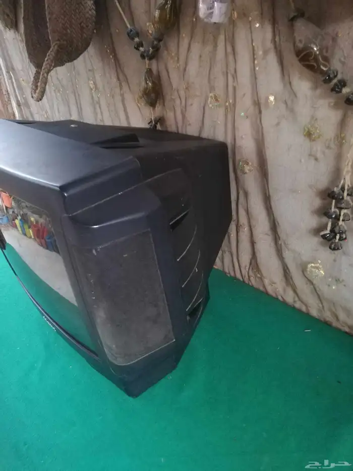 تلفزيون الشكل القديم من فيلبس 2