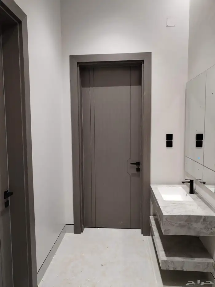 فني تركيب أبواب wpc 5