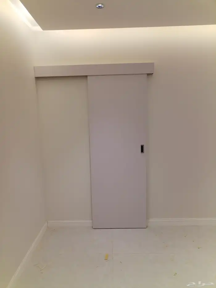 فني تركيب أبواب wpc 7