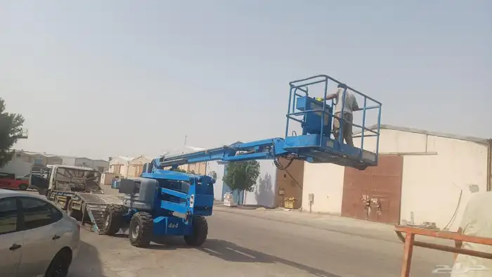 ايجار بوكلين ميني حفار ورافعه شواكيه وسيزرليف ومان ليفت وكري 5
