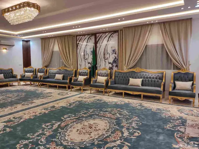 تفصيل و تنجيد كنب و مساند و ستائر و كراسي مقاهي جميع الانواع 0