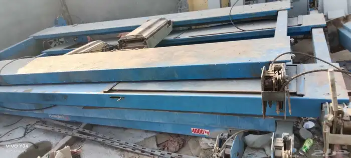 معدات بنشر وميزان سيارات ورفاعه ميكانيك شوكه للبيع صناعه ايط 1