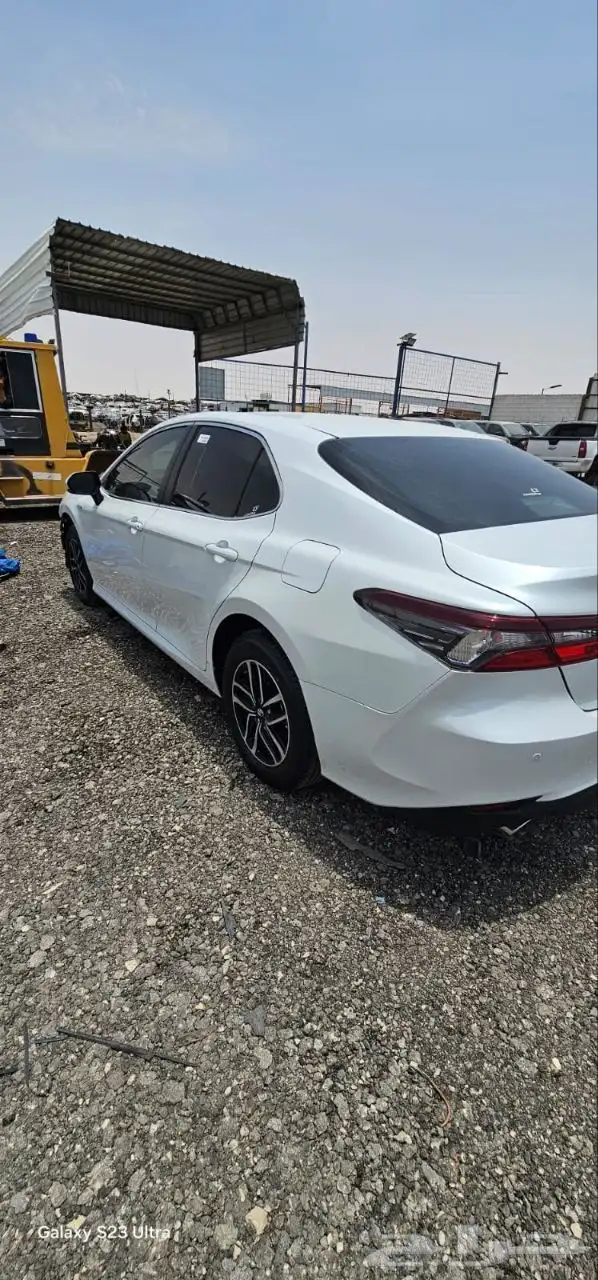 كامري 2024هايبرد تشليح قطع غيار 1