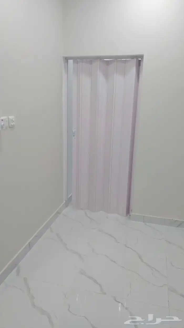 تركيب زجاج سكريت وا ابواب كرديون جلد و ا بلاستيك 1