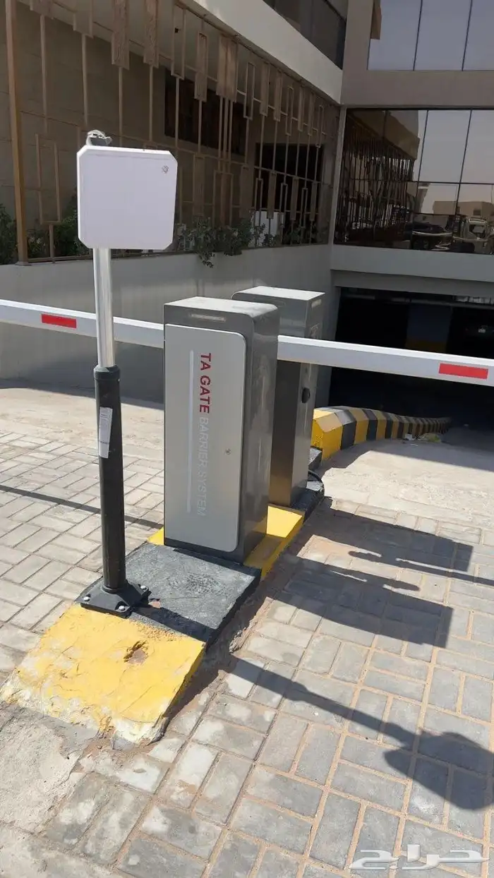 بوابه دخول سيارت حواجز سيارت barrier park بوابة مواقف 6