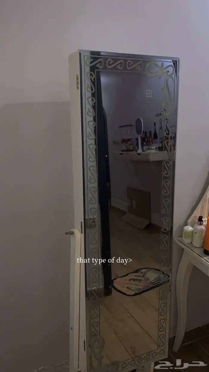 دولاب اكسسوارات بإضأة 0