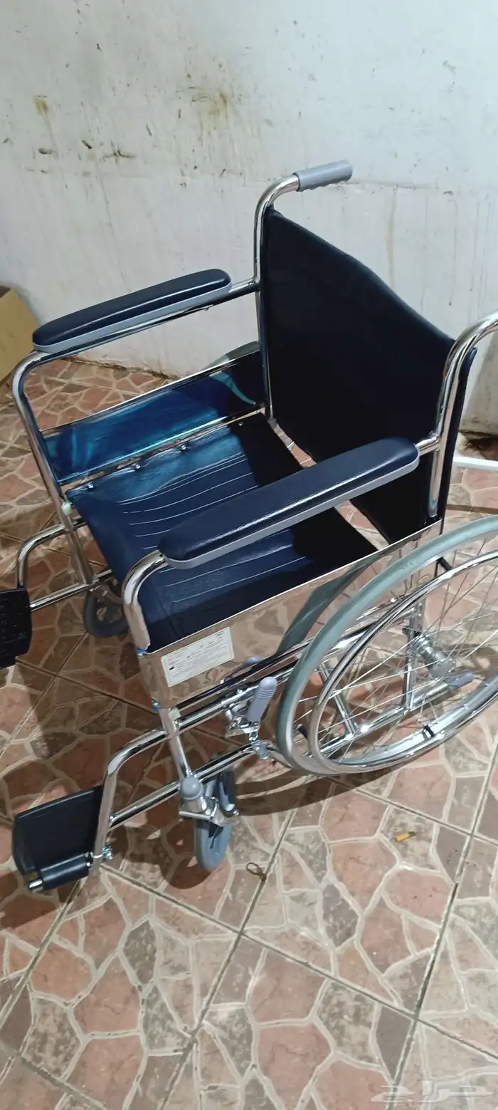 عربيات كبار السن وذوي الاحتياجات الخاصة 3