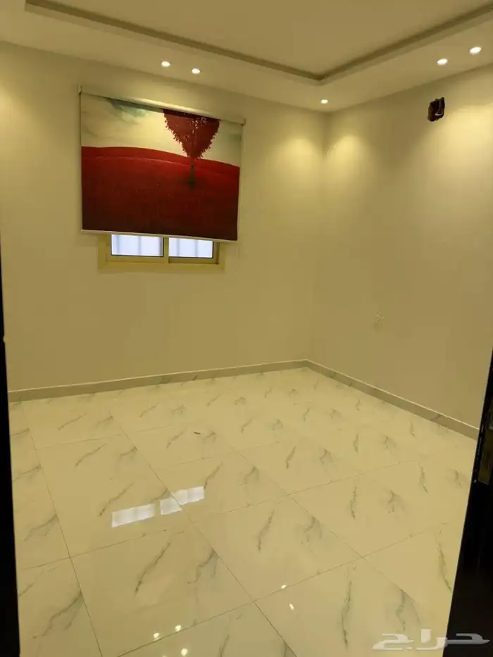شقه للايجار حي االسعيدان 5