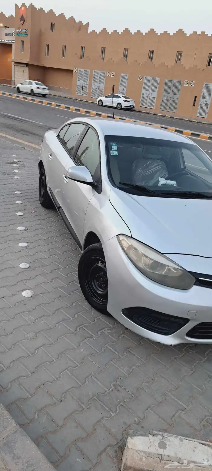 للبيع رينو فلوانس موديل 2016 4