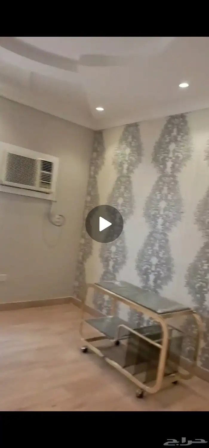 شقة اربع غرف و مطبخ و 3 حمامات 2400 شهري 3