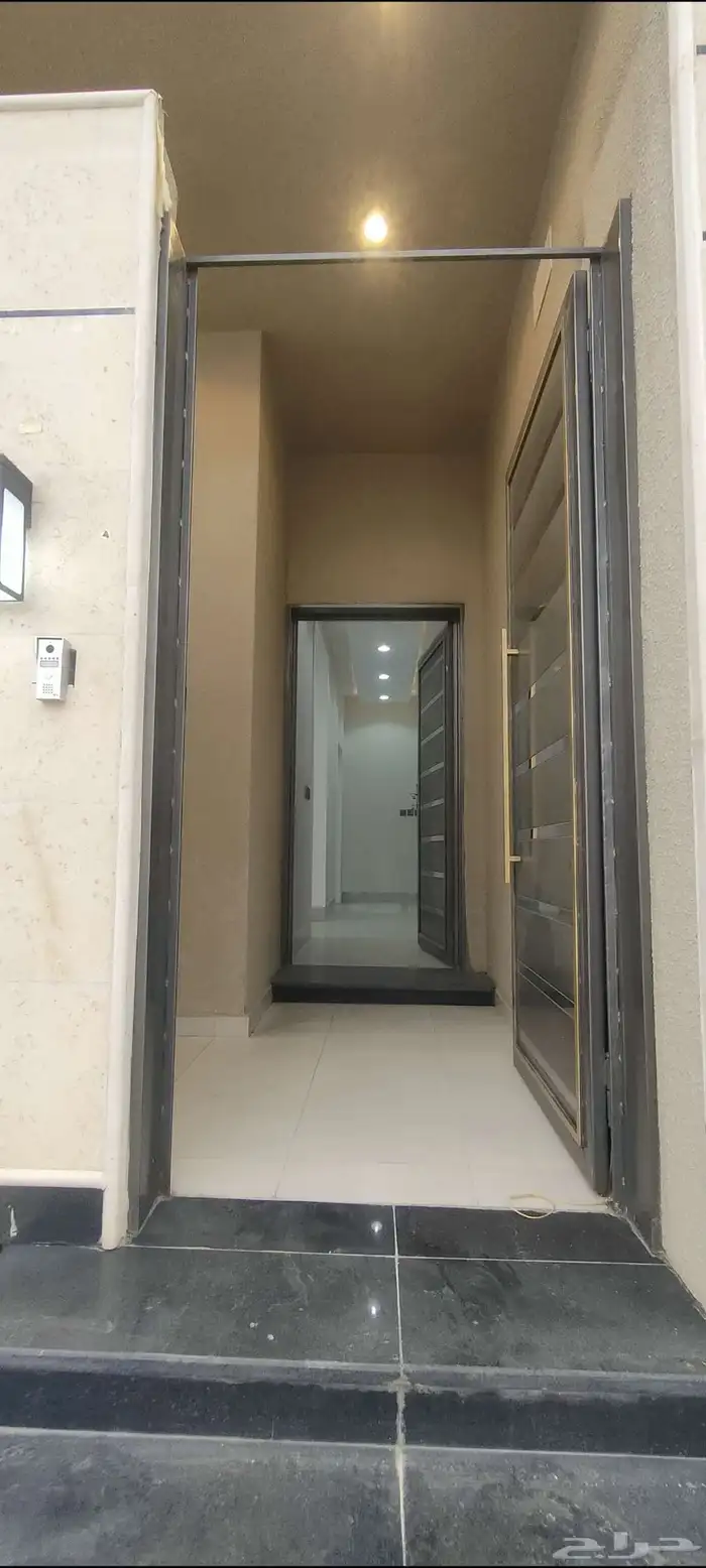للبيع شقق ارضية وشقق علويه ليها المحاله 3