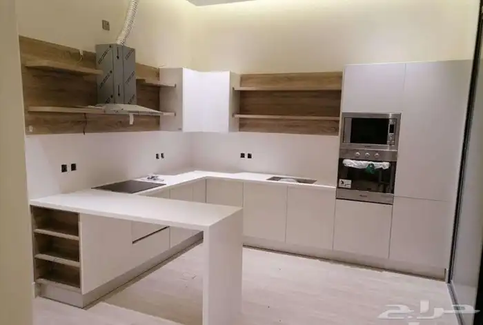 مطبخ تفصيل صاج الماني رفوف اربعه ملي رخام صناعي وجلقسي مفصلا 6