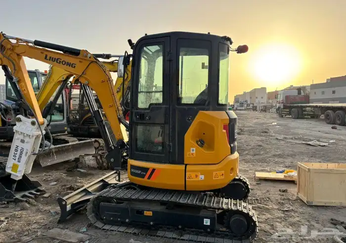 كرينات رافعات شوكيه للأيجار 8