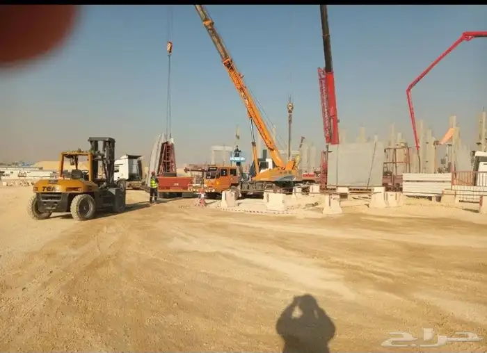 كرينات رافعات شوكيه للأيجار 4