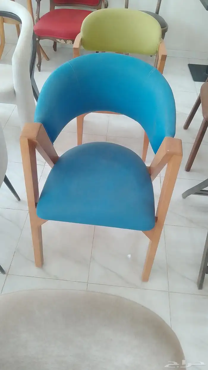 لجميع الكراسي والطاولات والديكورات الحديثه والاخشاب الحديثه 5