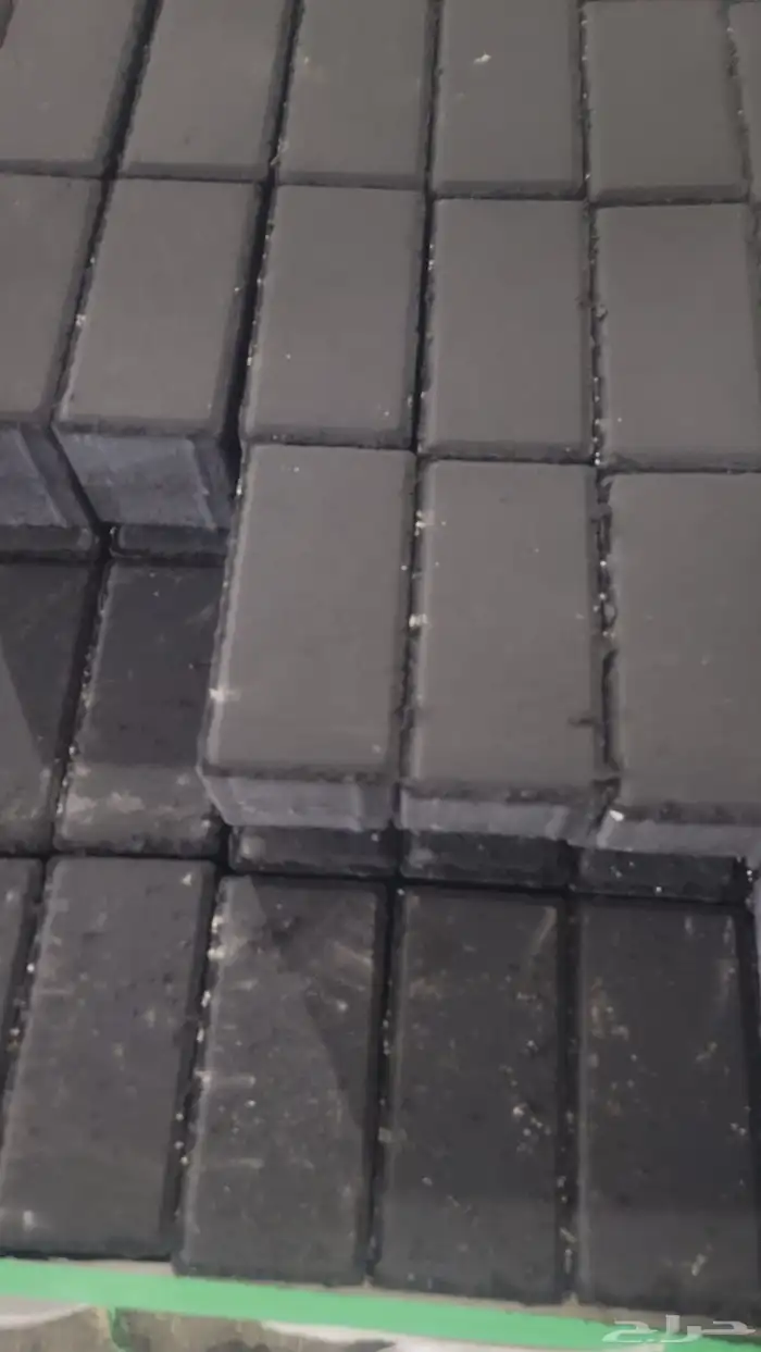 متوفر لدينا جميع مواد بناء بندوره انترلوك بلاط مصدات 14