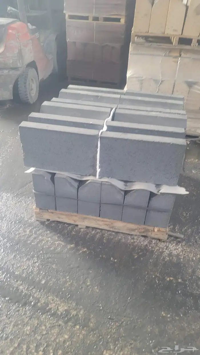 متوفر لدينا جميع مواد بناء بندوره انترلوك بلاط مصدات 26