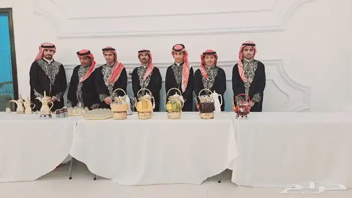 قهوجين وصبابين رجال ونساء تأجير كراسي وطاولات تأجير جلسات 0