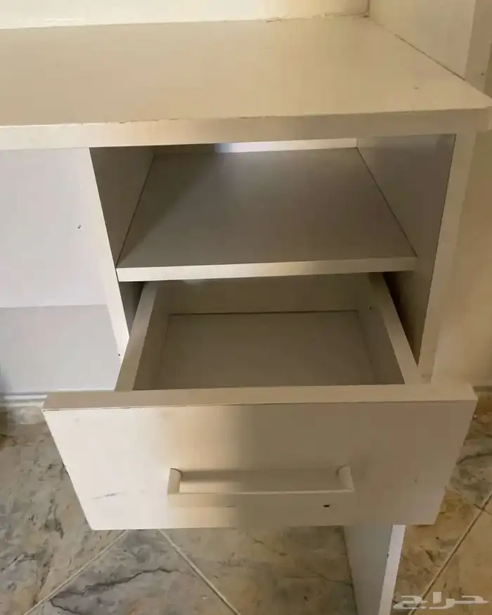 مكتب 2