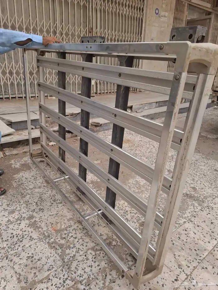 سلة عفش المونيوم 5