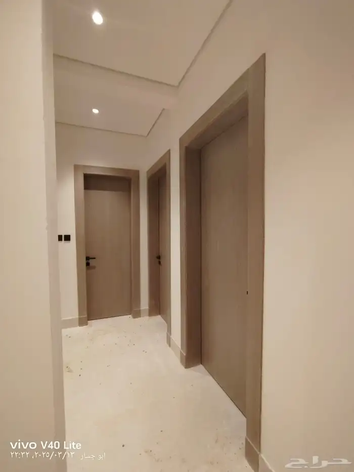نجار خشب لجميع اعمال النجاره 1