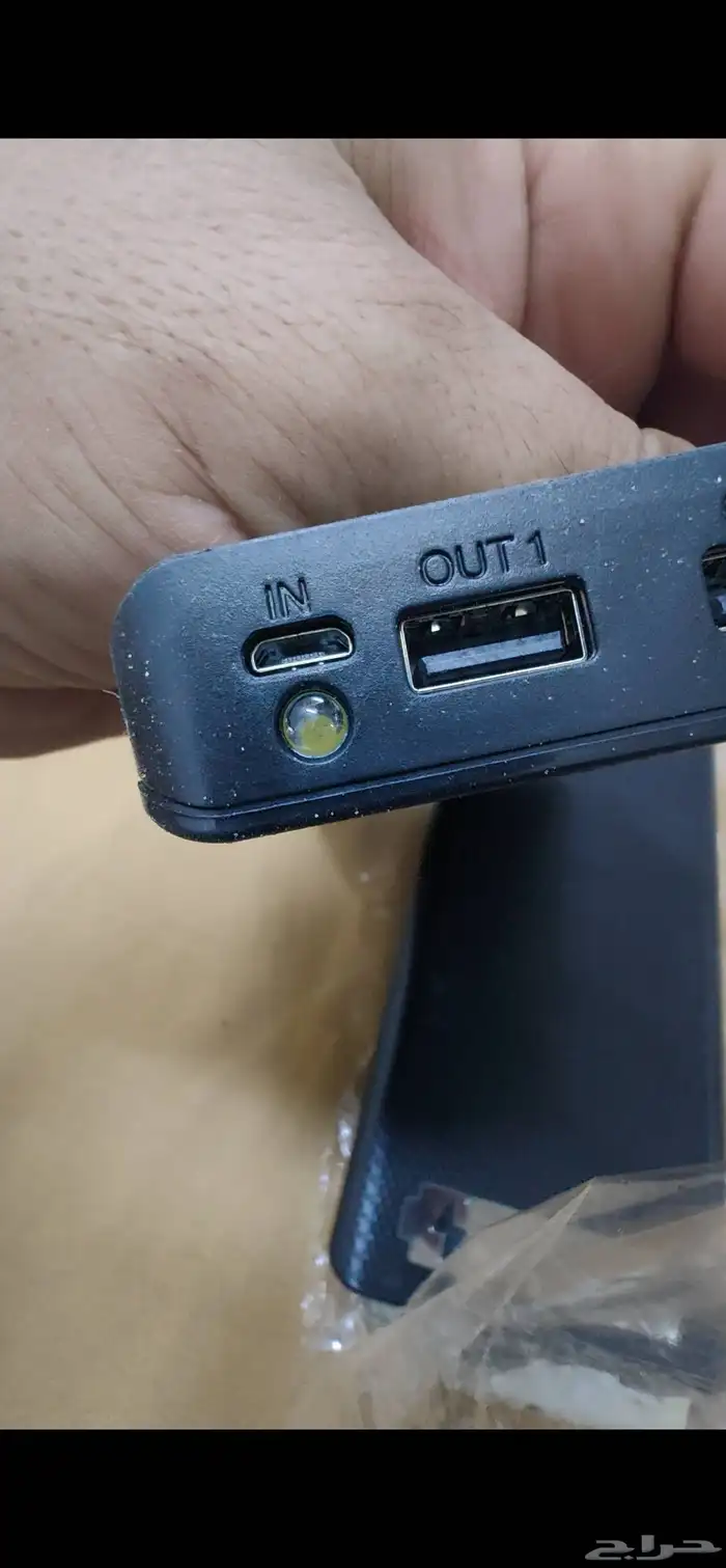 بور بنك غريب وعجيب تقدر تبدل البطاريات يعمل ساعات طويلة حسب 6