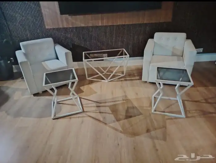 قهوجين وصبابين رجال ونساء كنب وكراسي زل طاولات مكيفات ومضلات 2