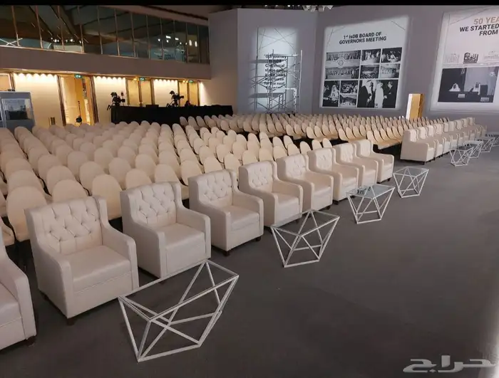 قهوجين وصبابين رجال ونساء كنب وكراسي زل طاولات مكيفات ومضلات 1