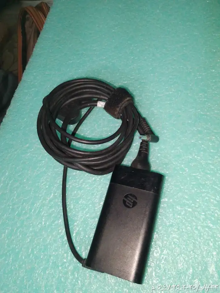 عيز شاحن لاب اصلي موجود شاحن كاميرا سوني موجود اصلي 2