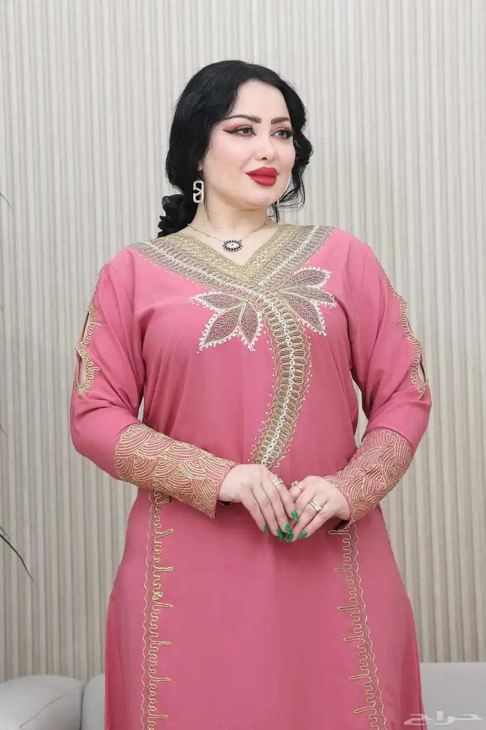 جلابيات وفساتين نسائية بيع جملة حتا لو حبه واحده 14