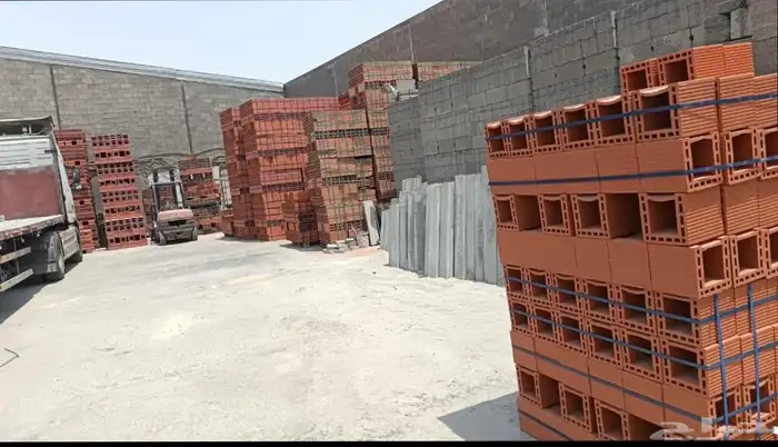 متوفر لدينا جميع مواد بناء بندوره انترلوك بلاط مصدات 18