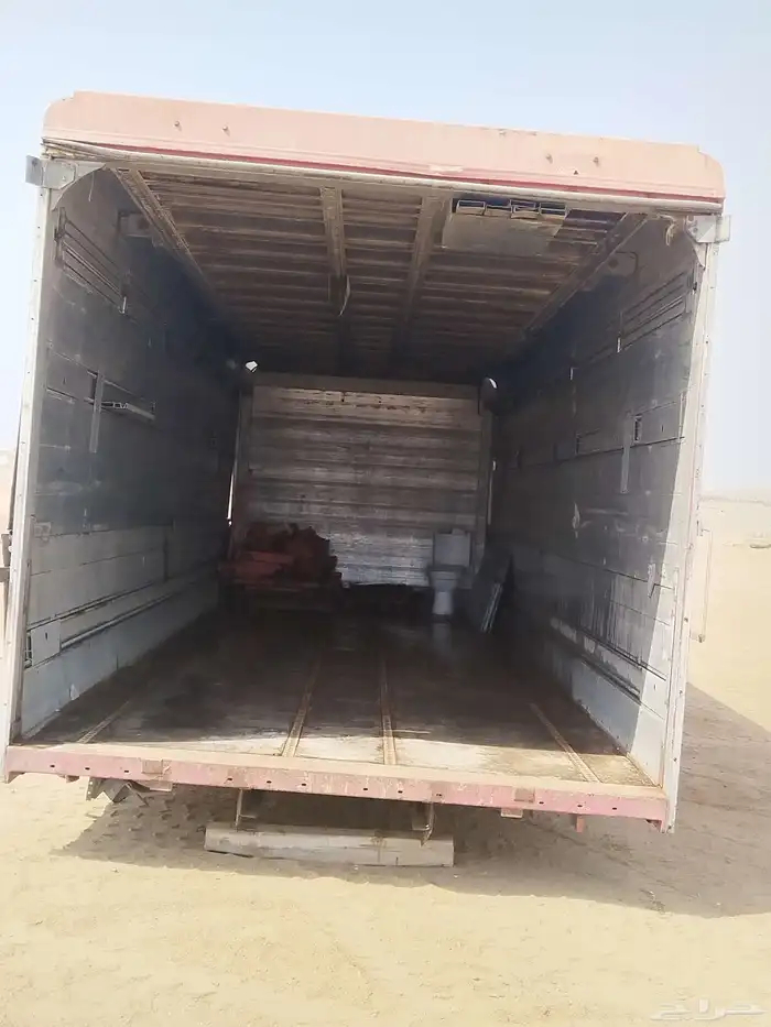 للبيع صندوق المنيوم اوربي 1