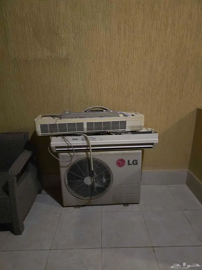 4 مكيفات LG للبيع 7