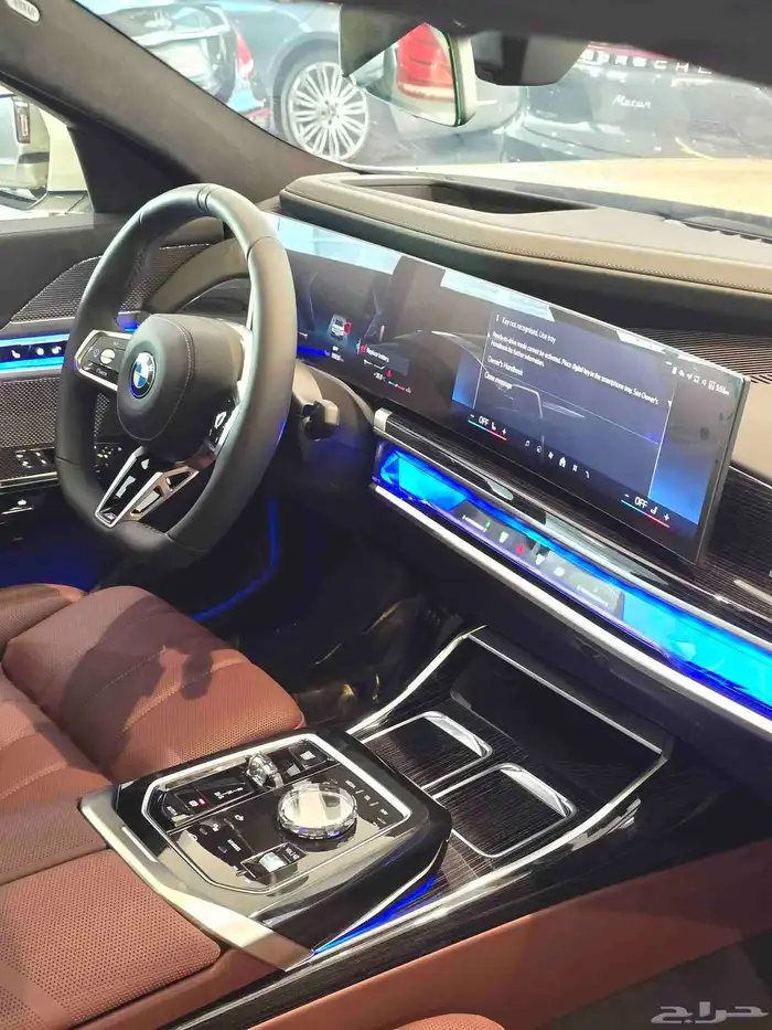 BMW 2025 735i بي إم دبليو الفئة السابعة 8