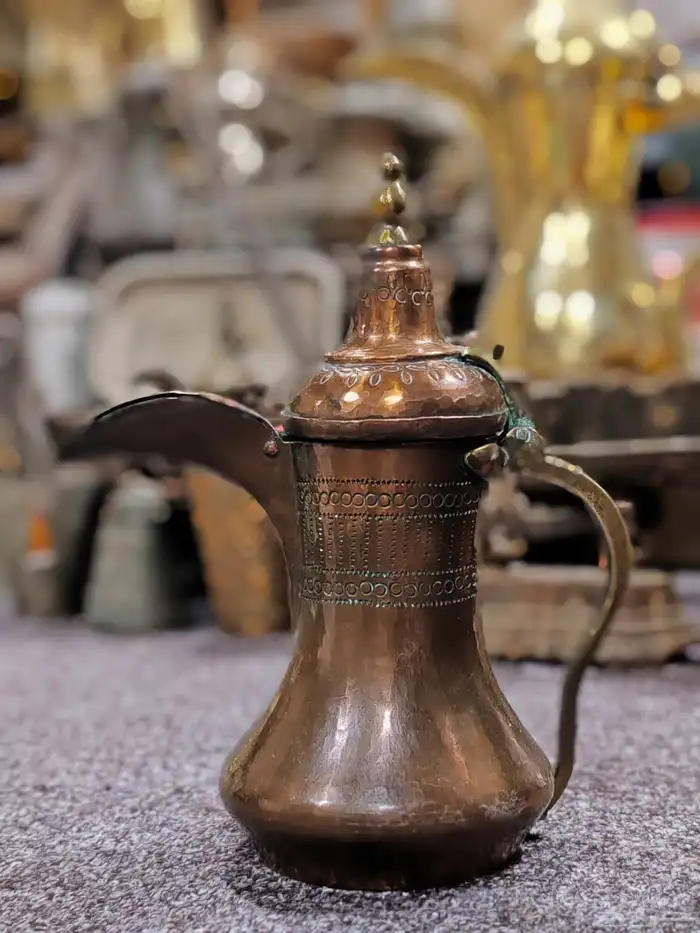 دلة حمصية منقوشة كفو 1