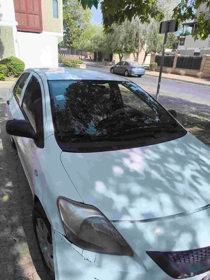 Yaris 2012 7
