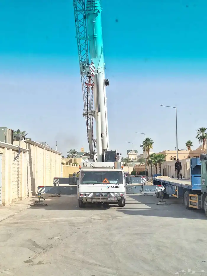 رافعه شوكيه فوركلفت رافعه سكينه شوكه ونش للإيجار في الرياض 2