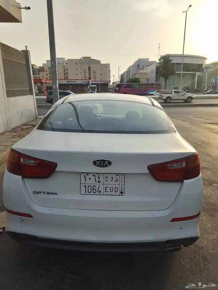 كيا اوبتيما 2015. ممشى 241000. 2
