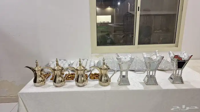 قهوجين وصبابين رجال ونساء تأجير كراسي وطاولات تأجير جلسات 4