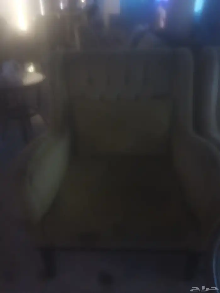 كرسي مستعمل للبيع في حي الفيصلية ميدان الدراجة 6